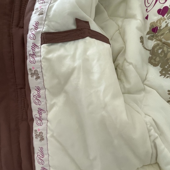 Betty Rides jacket - Picture 11 of 12